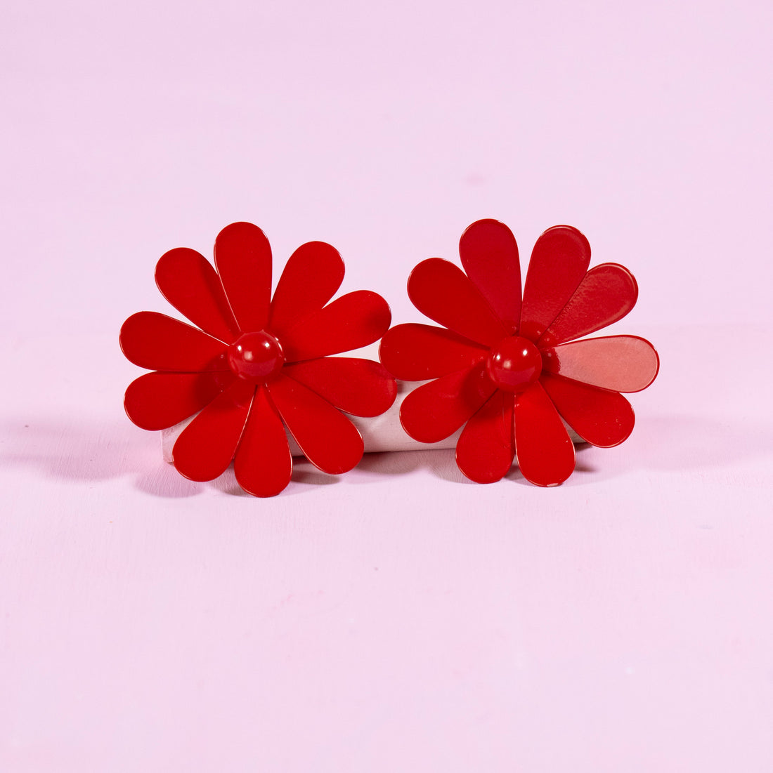 ¡NEW! Aretes Maxi Flor rojo