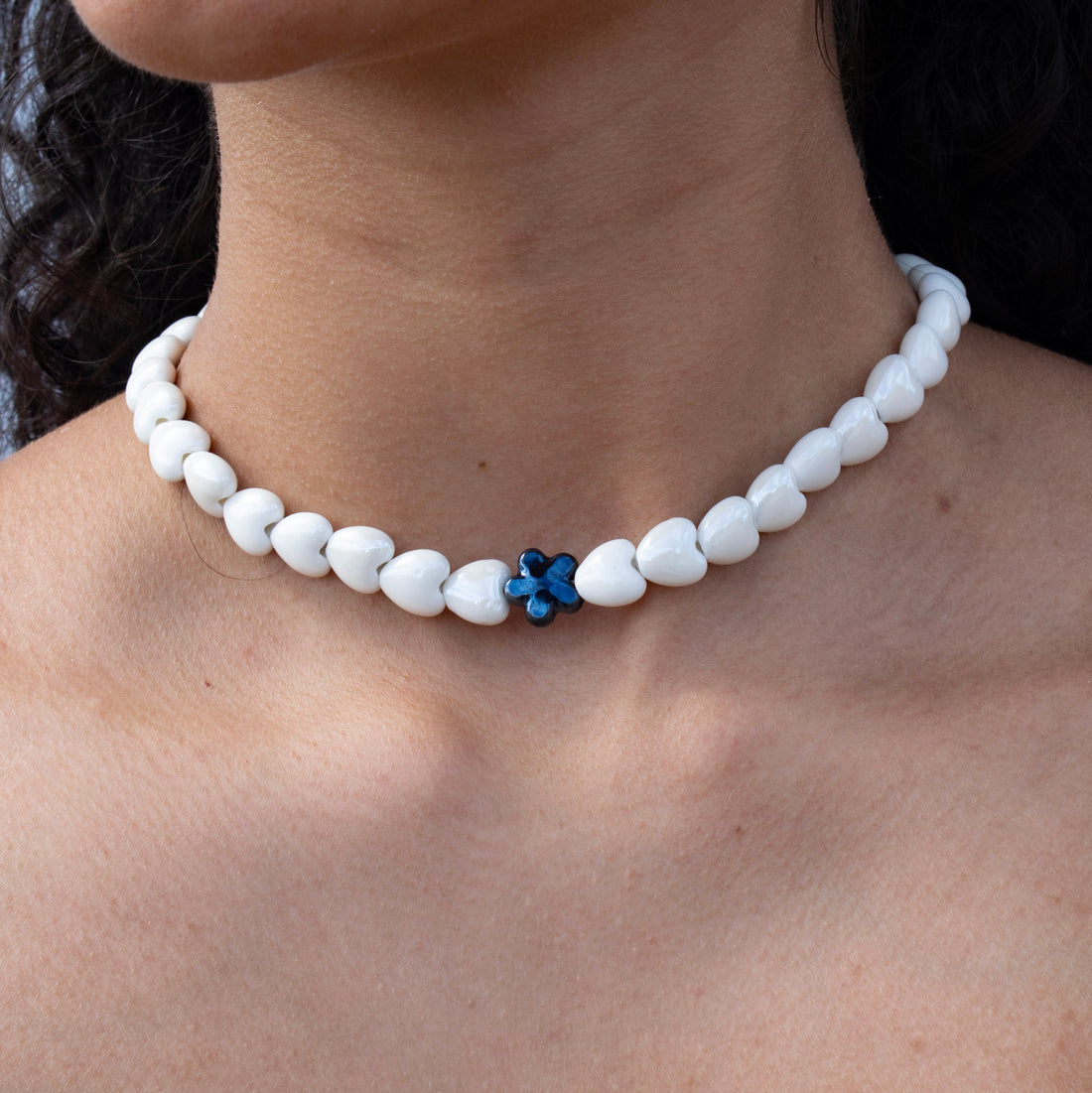 ¡NEW! Collar Corazones Blancos