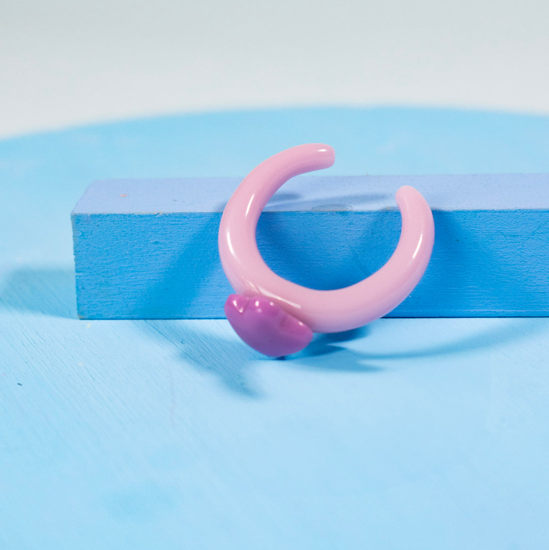 ¡NEW! Anillo Mini Flor Lila - Talla única 9.5
