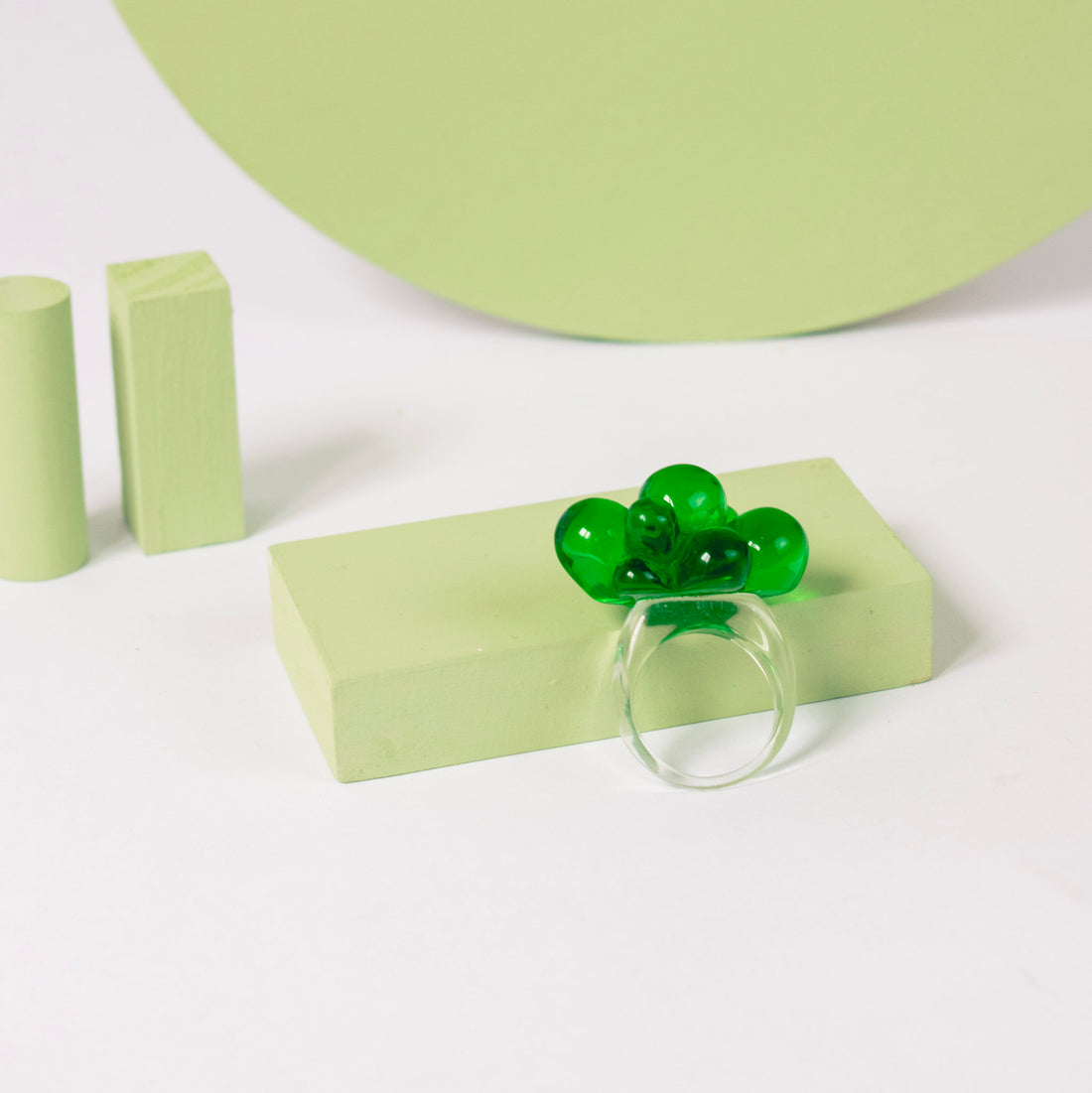 Anillo Acrílico Pétalos verde - Talla única 9