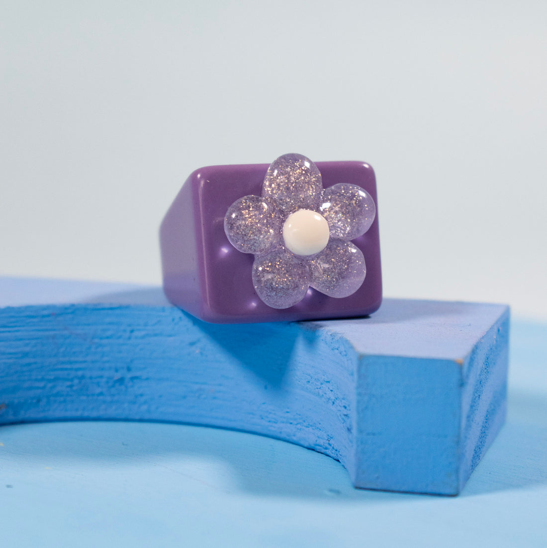 ¡NEW! Anillo Petalo Lila - Talla única 8.5