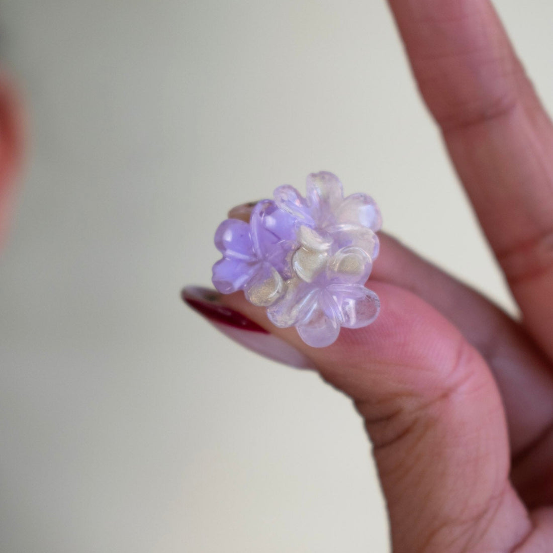¡NEW! Aretes Petal Morado