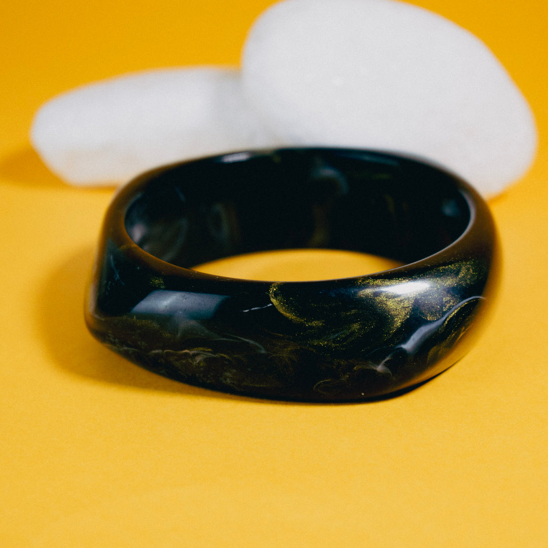Pulsera Acrílico Boreal Negra