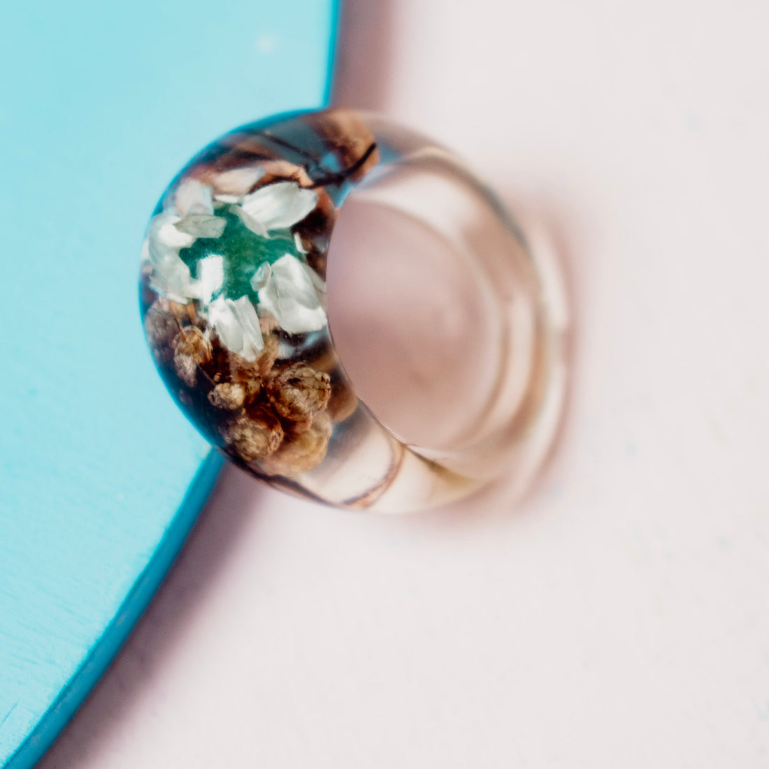 Anillo Acrílico flores primavera Flor Azul-Talla única 6.5