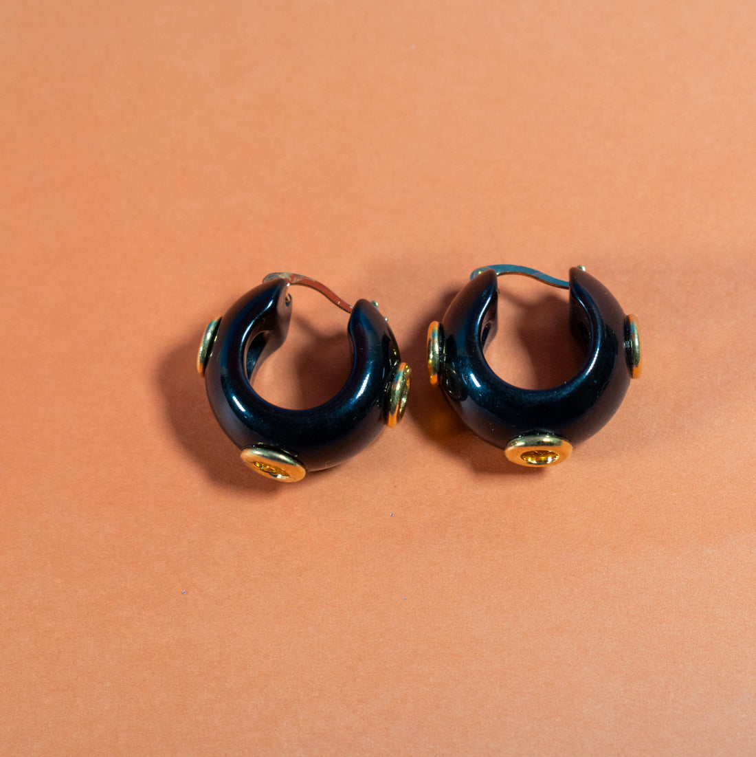 ¡NEW! Mini Candongas Nacar Negro