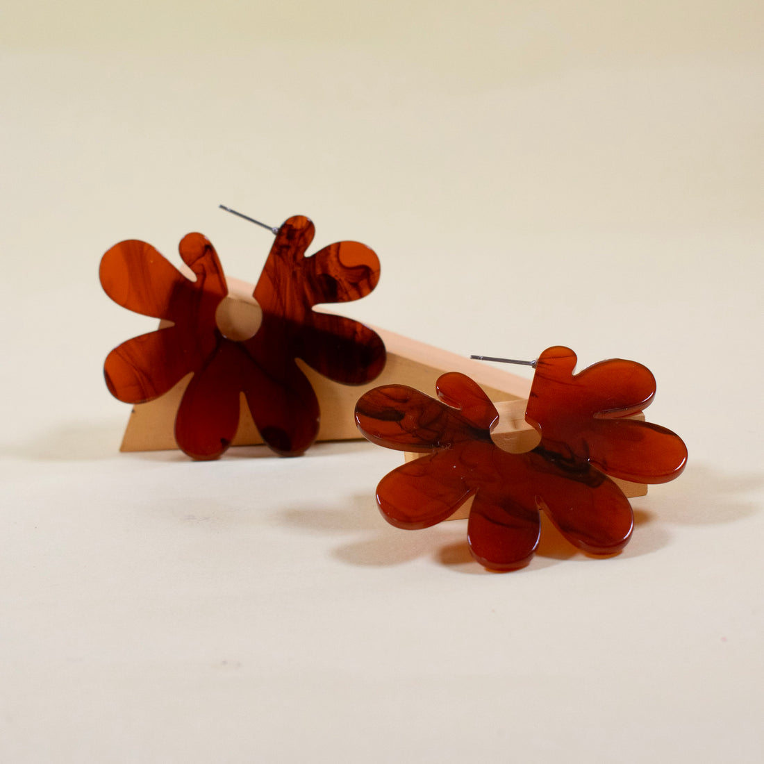 ¡NEW! Aretes Flor Carey
