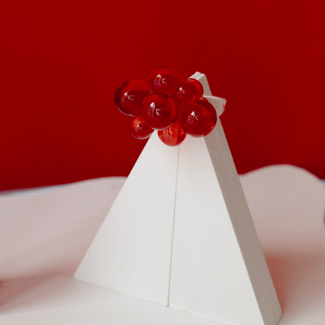 Anillo Acrílico Pétalos rojo - Talla única 9