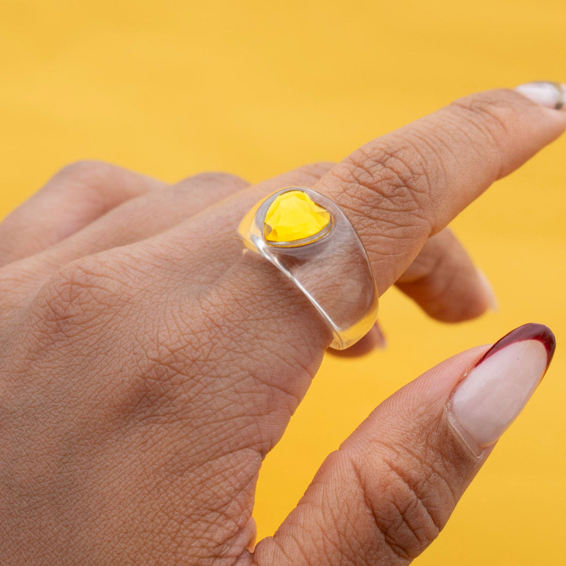 ¡NEW! Anillo Mini corazón Amarillo - Talla única 7.5