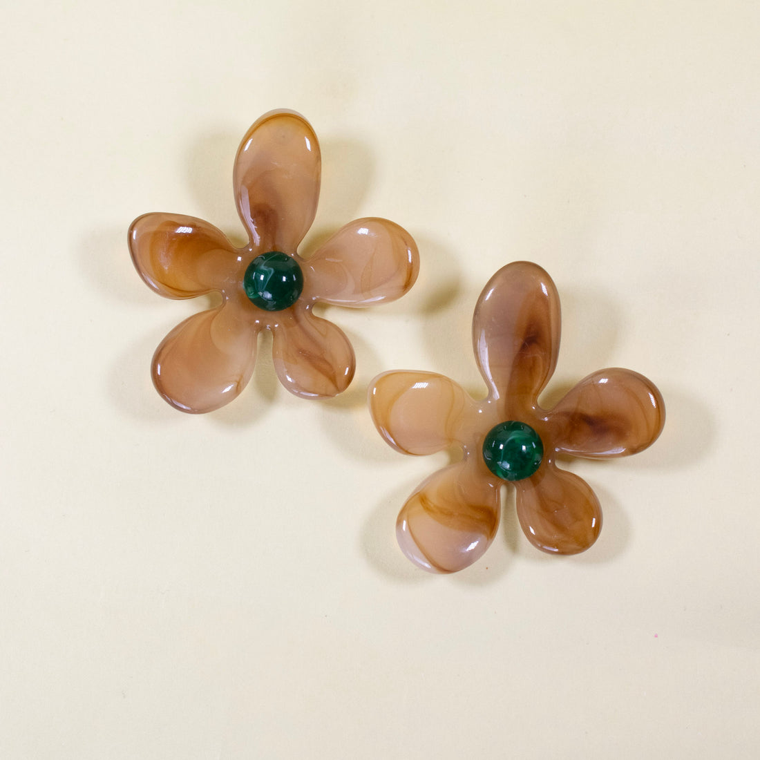 ¡NEW! Aretes Margarita Café