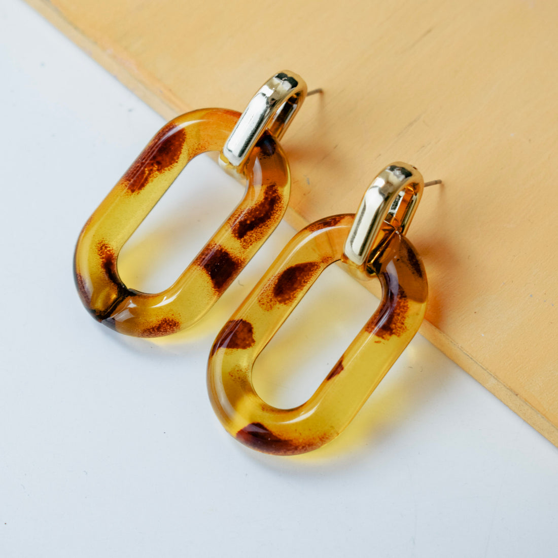 Aretes Acrílico Pantera