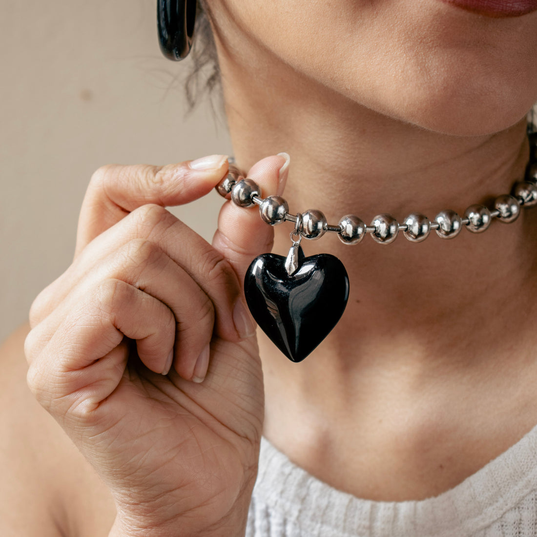 Collar Corazón Negro