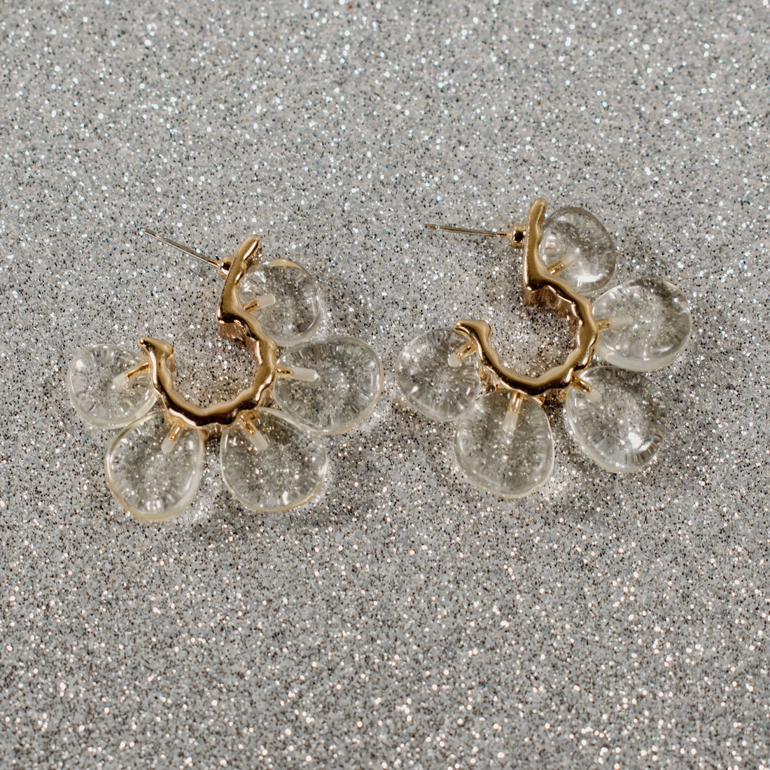 ¡NEW! Aretes Petalos Transparente