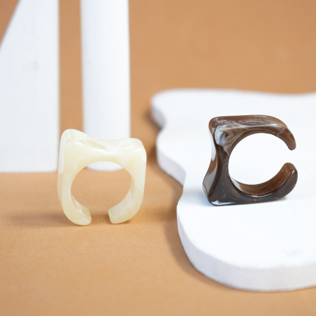 Set x2 Anillos Acrílico - Talla Única 7.5