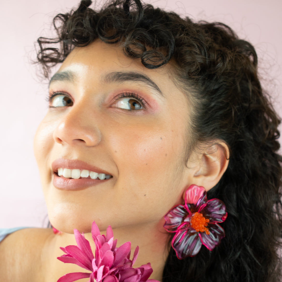 ¡NEW! Aretes MAXI Flores Místicas Fucsia