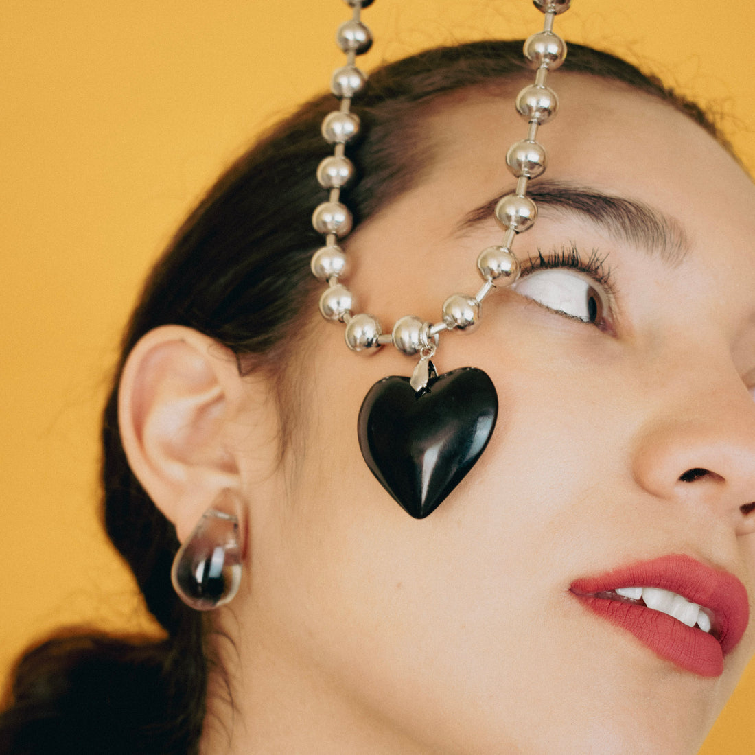 Collar Corazón Negro