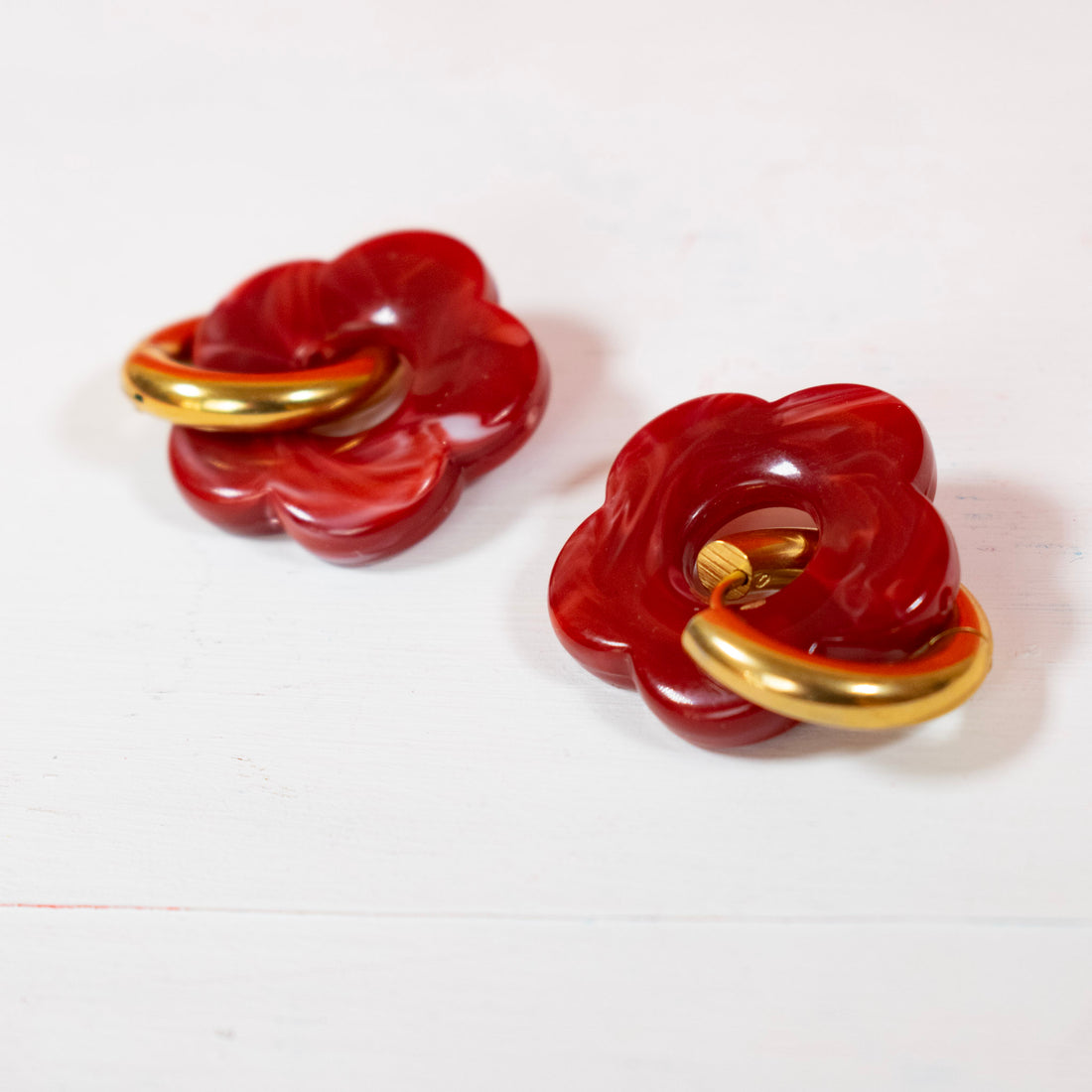 ¡NEW! Aretes Floral Rojo