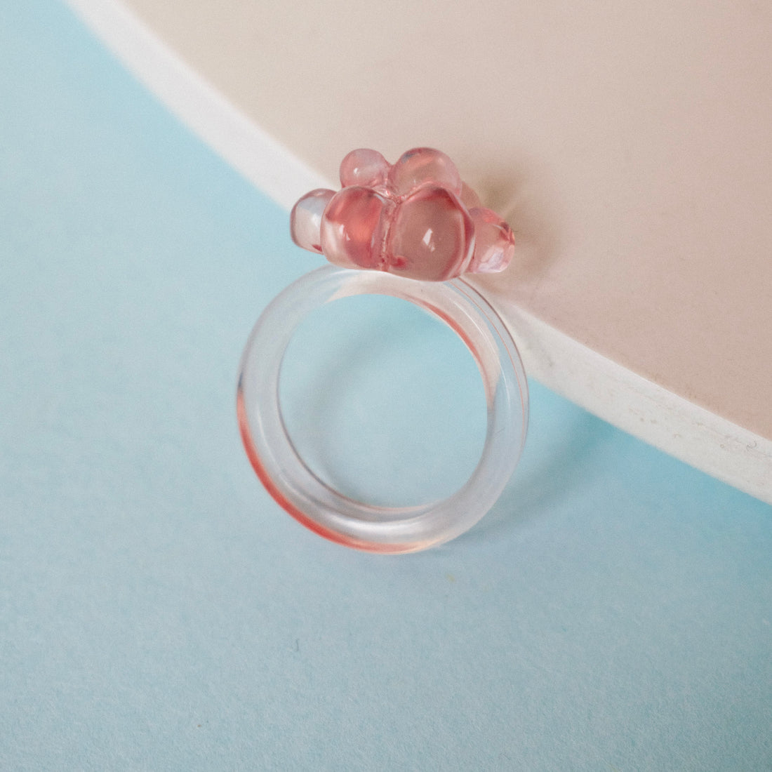 Anillo Acrílico Pétalos Mini Rosa