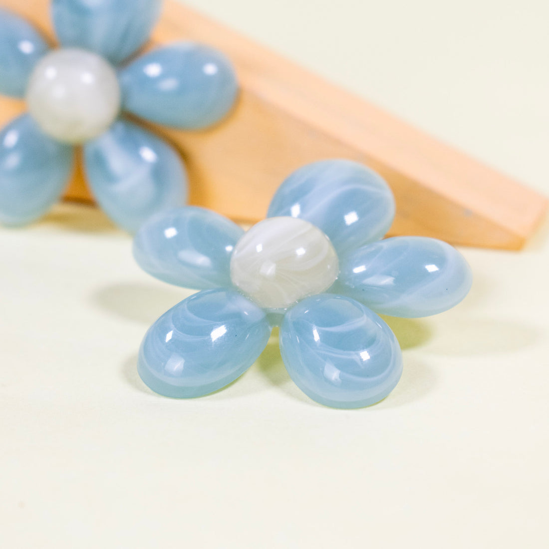¡NEW! Aretes flor azul