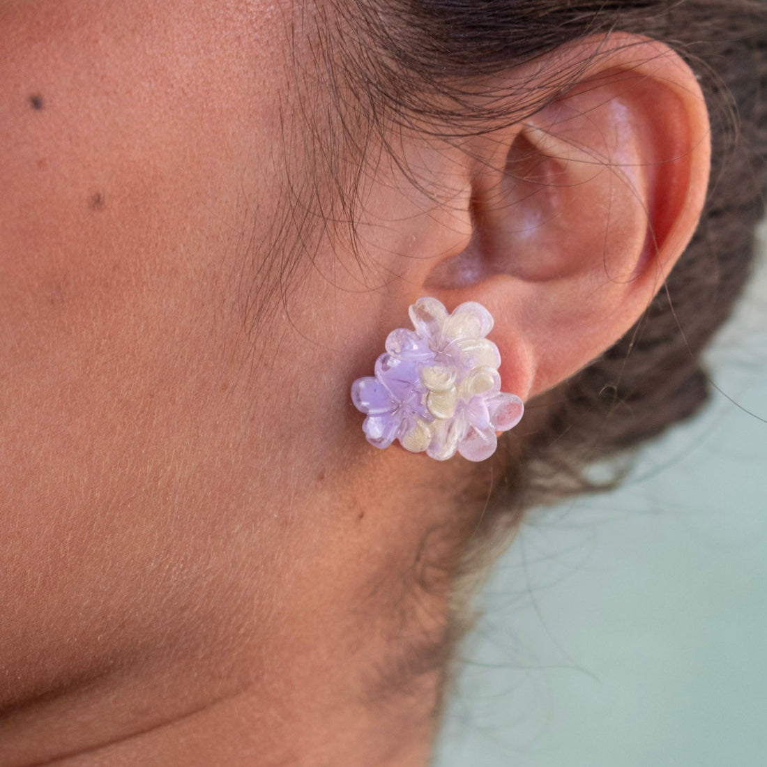¡NEW! Aretes Petal Morado