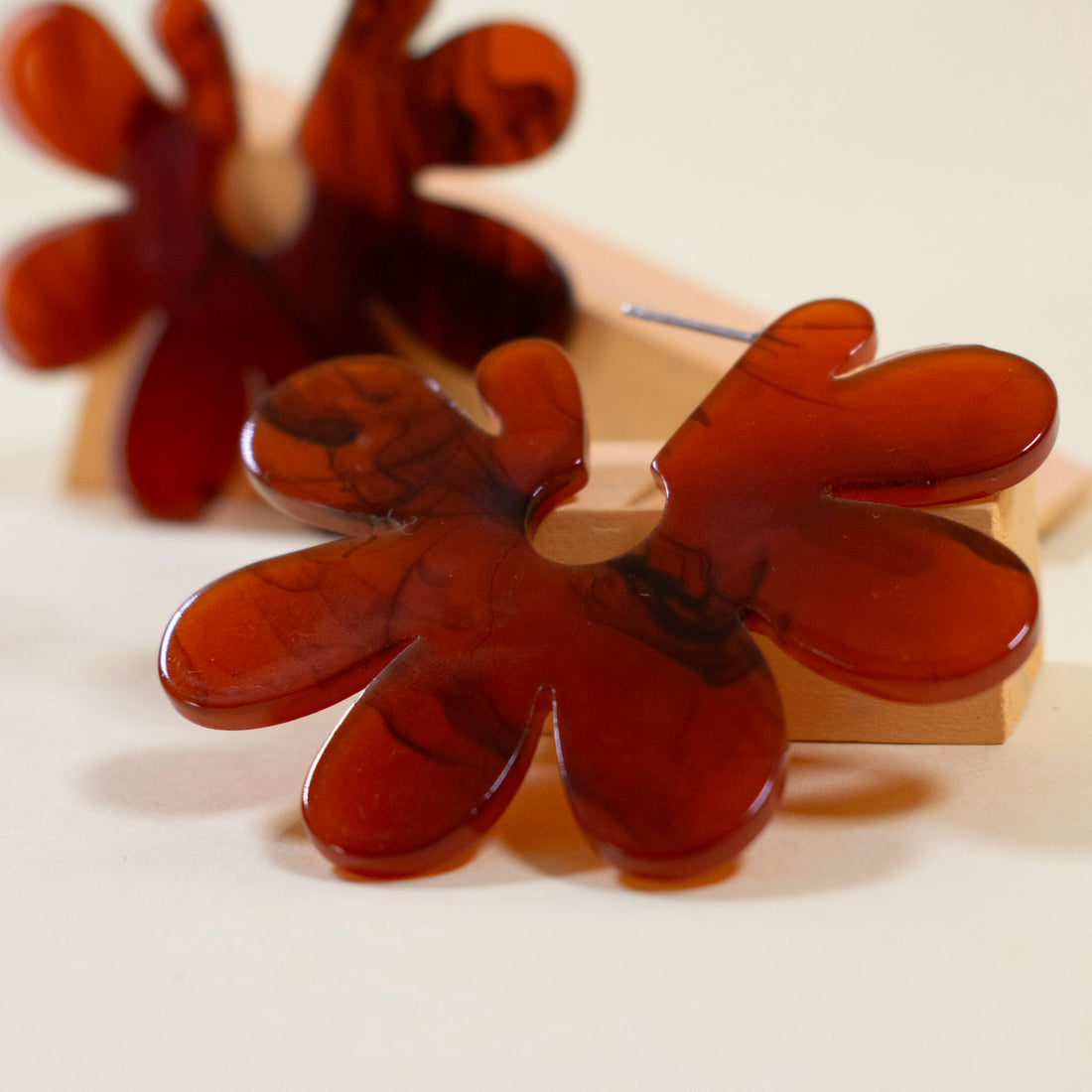 ¡NEW! Aretes Flor Carey