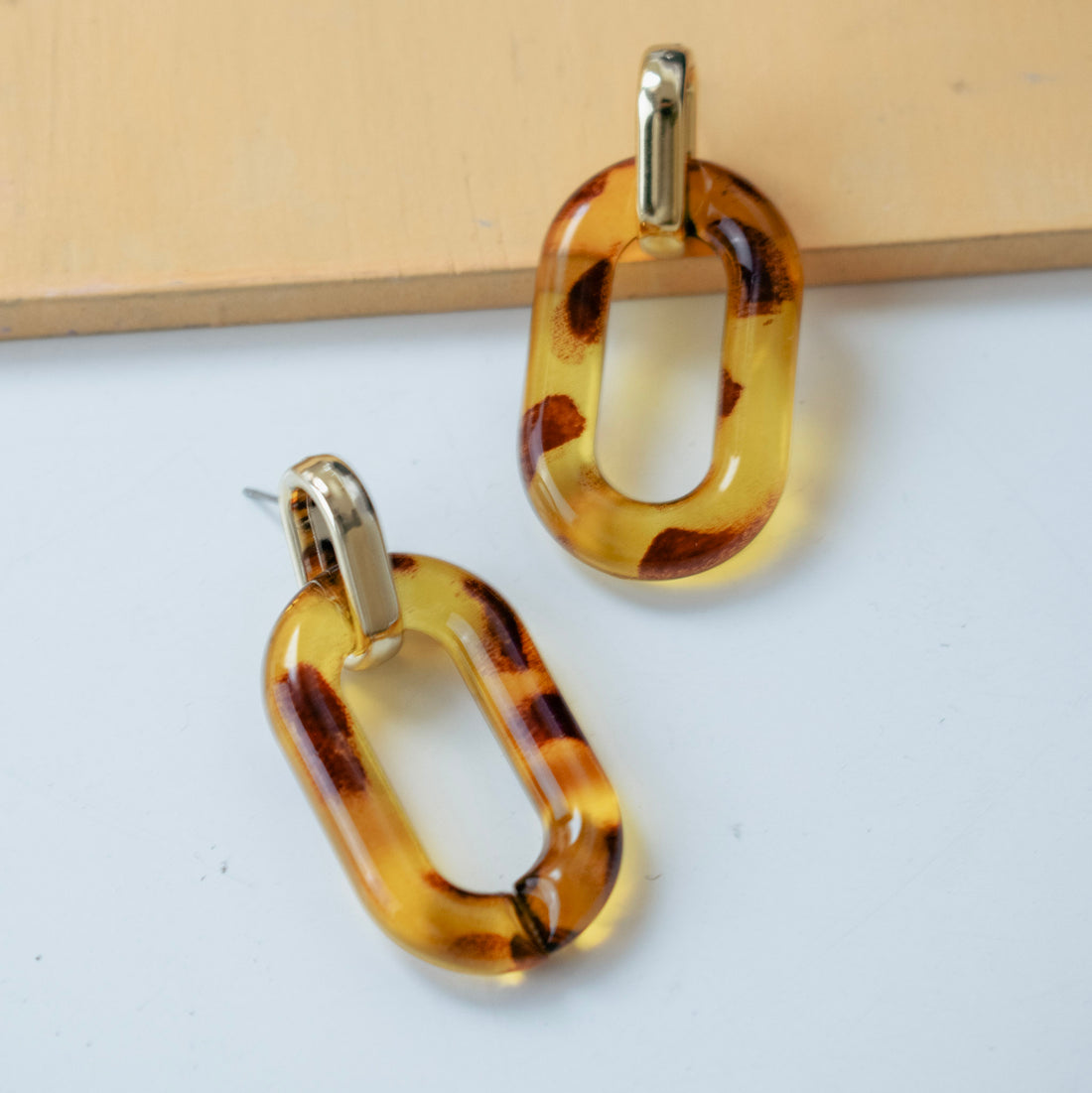 Aretes Acrílico Pantera