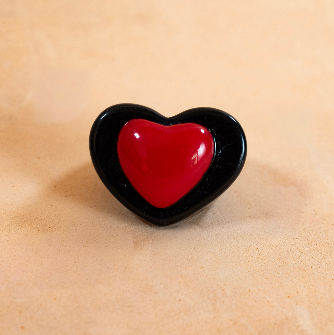 ¡NEW! Anillo Corazón Abstracto Negro - Talla 8