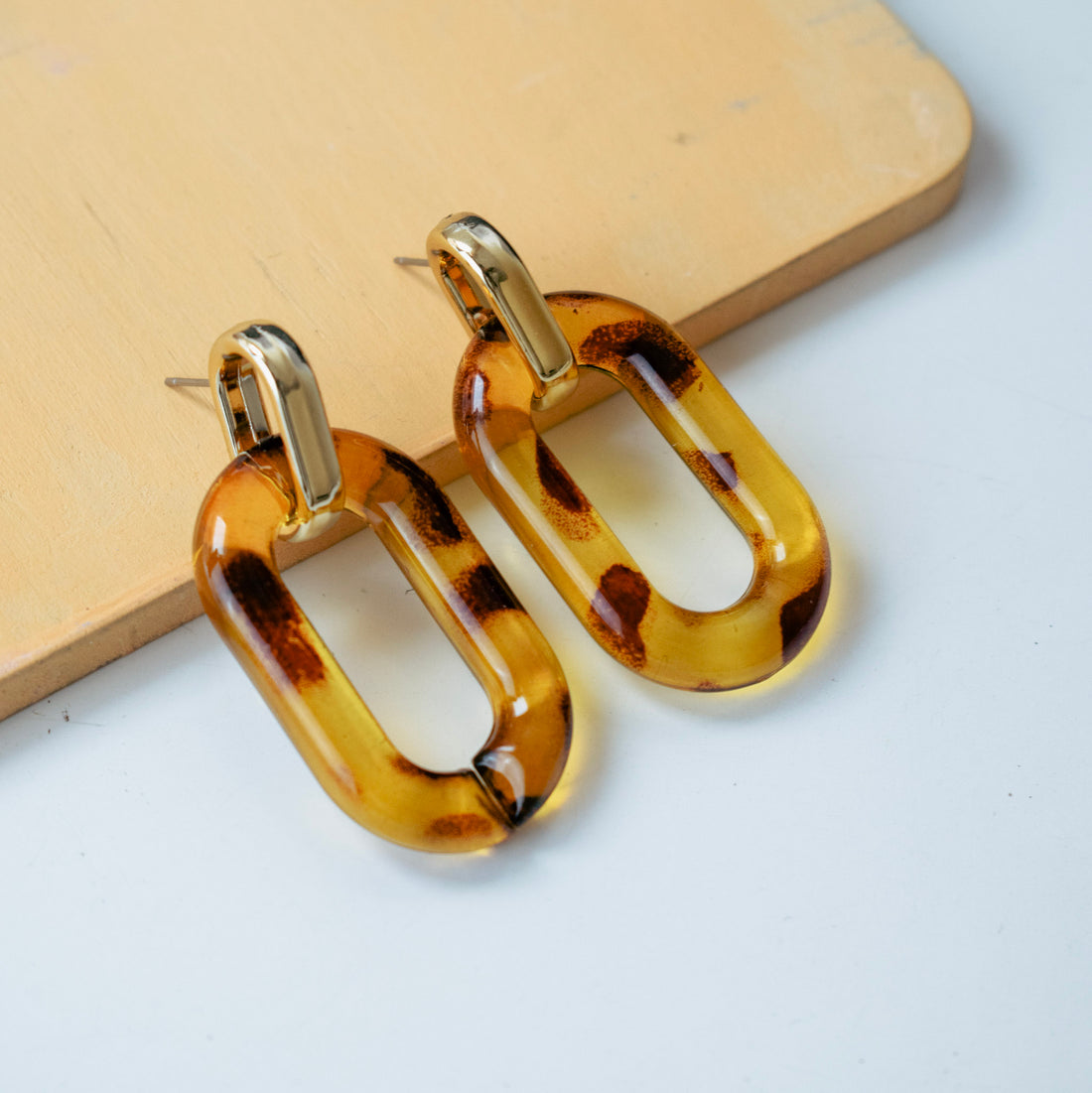 Aretes Acrílico Pantera