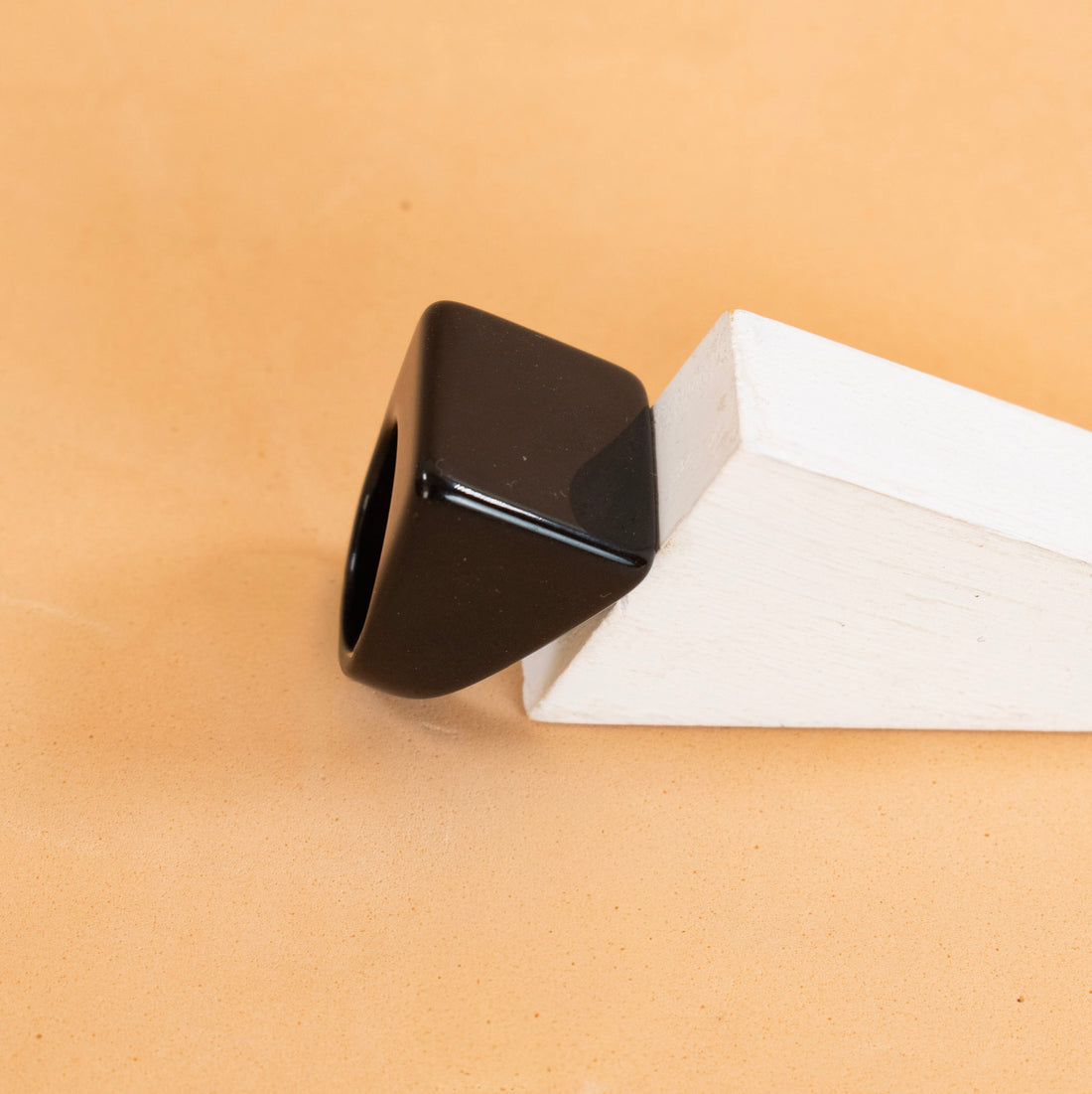 ¡NEW! Anillo Rubí Negro - Talla 8