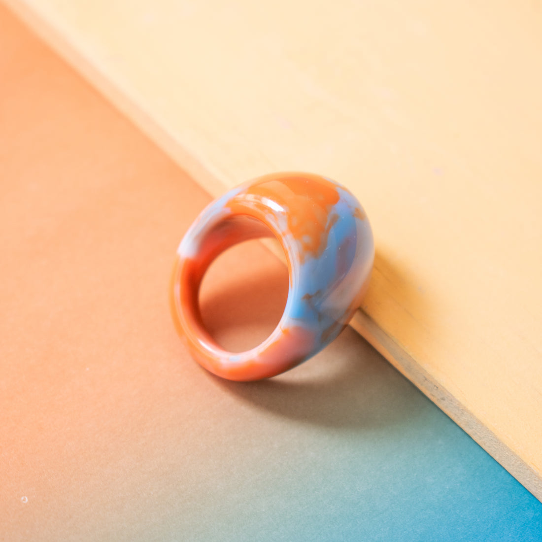 ¡NEW! Anillo Prisma Naranja/Azul - Talla única 9